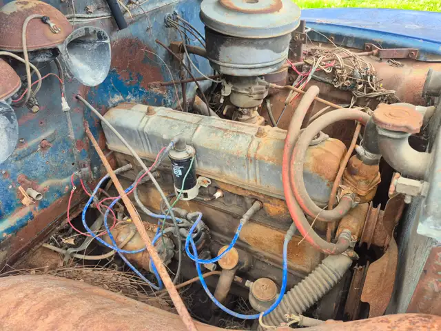 1952 GMC 9500 Pickup Truck          $8,295 O.B.O. - Photo 6