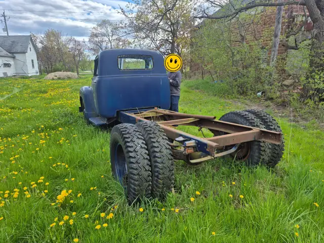 1952 GMC 9500 Pickup Truck          $8,295 O.B.O. - Photo 8
