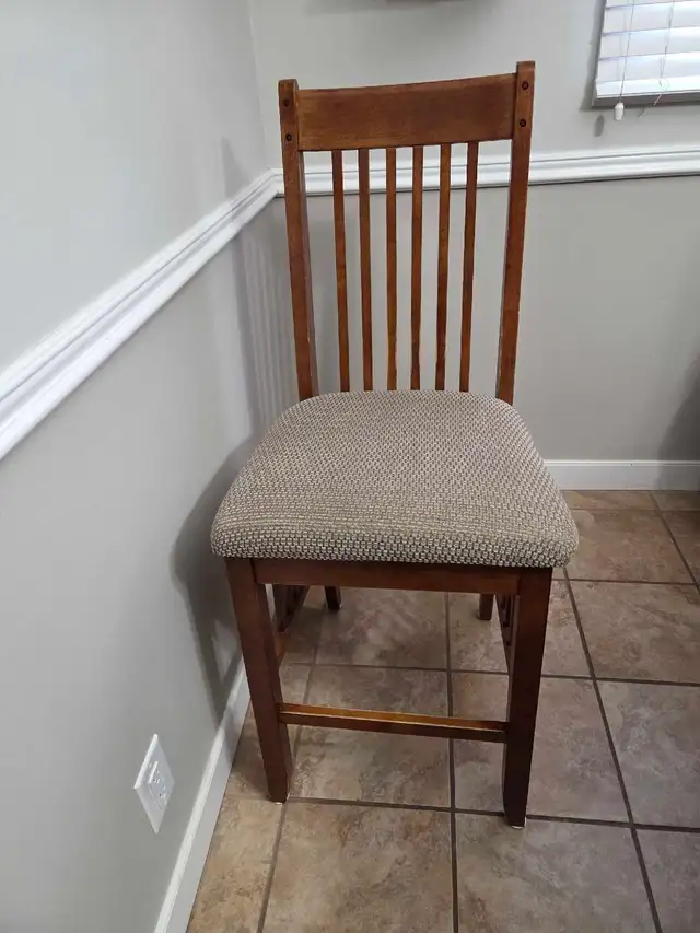 5 pc dining set counter height expandable w/ stoarge - Photo 2