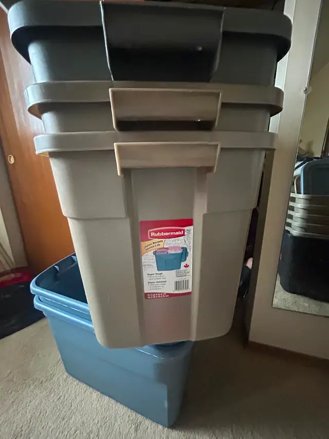 Large storage containers