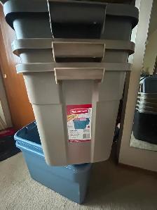 Large storage containers