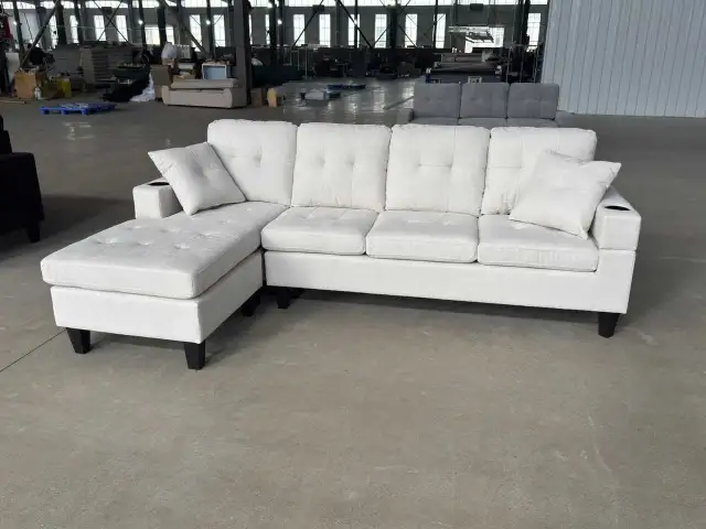 4 seater sectional couche .... limited offer