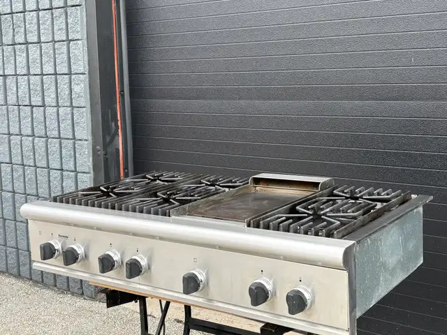 48' Thermador Pro Cooktop - 6 Burner   Griddle - TESTED ✅ - Photo 2