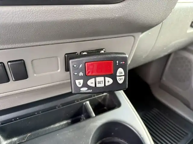 2017 Nissan NV Cargo - Photo 13