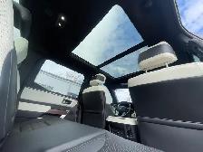 2022 Toyota Tundra 4x4 Crewmax Capstone Hybrid/FULLY EQUIPPED - Photo 11