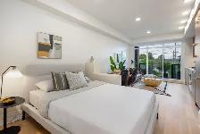 Bright and Modern Studio suite for rent with AC/HVAC $2050