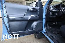 2019 TOYOTA TACOMA TRD Sport - LOCAL | NO ACCIDENTS | RARE COLOU - Photo 9