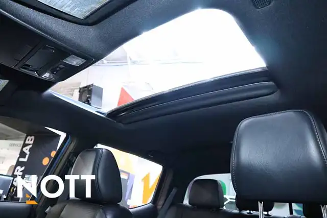 2019 TOYOTA TACOMA TRD Sport - LOCAL | NO ACCIDENTS | RARE COLOU - Photo 12