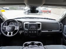 2023 Ram 1500 Classic SLT 4x4 Crew Cab 5'7 Box - 5.7L HEMI - LOW - Photo 3