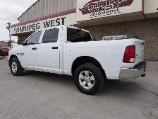 2023 Ram 1500 Classic SLT 4x4 Crew Cab 5'7 Box - 5.7L HEMI - LOW - Photo 14