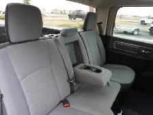 2023 Ram 1500 Classic SLT 4x4 Crew Cab 5'7 Box - 5.7L HEMI - LOW - Photo 35
