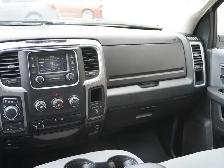 2023 Ram 1500 Classic SLT 4x4 Crew Cab 5'7 Box - 5.7L HEMI - LOW - Photo 40