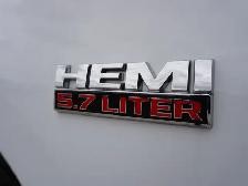 2023 Ram 1500 Classic SLT 4x4 Crew Cab 5'7 Box - 5.7L HEMI - LOW - Photo 45
