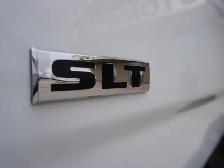 2023 Ram 1500 Classic SLT 4x4 Crew Cab 5'7 Box - 5.7L HEMI - LOW - Photo 48