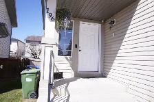 Cozy 4 bedrooms house for rent in a quiet neighborhood