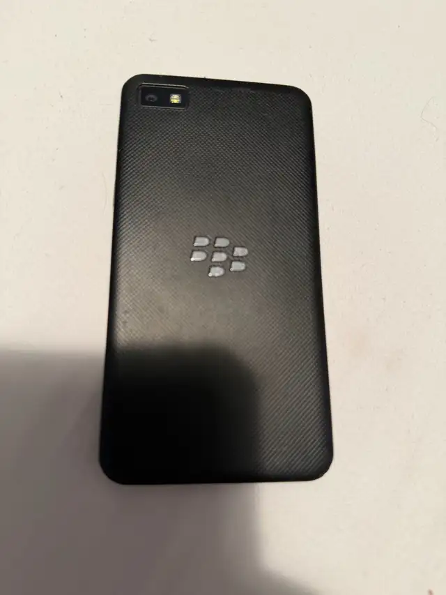 blackberrys for sale - Photo 4