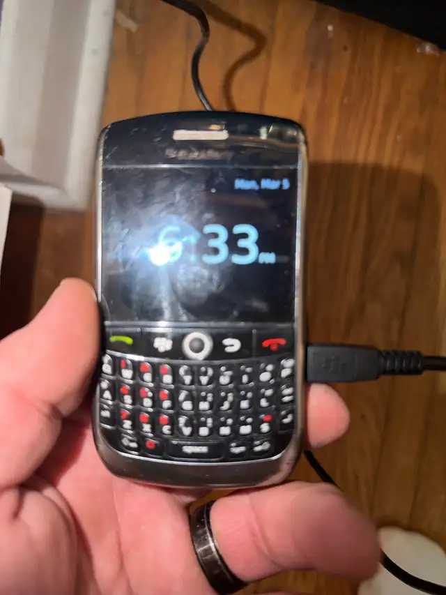 blackberrys for sale - Photo 6
