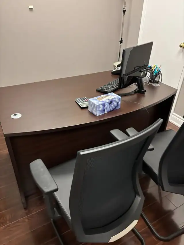Office Furniture Package – Reception Desk, Executive Desk, etc. - Photo 4