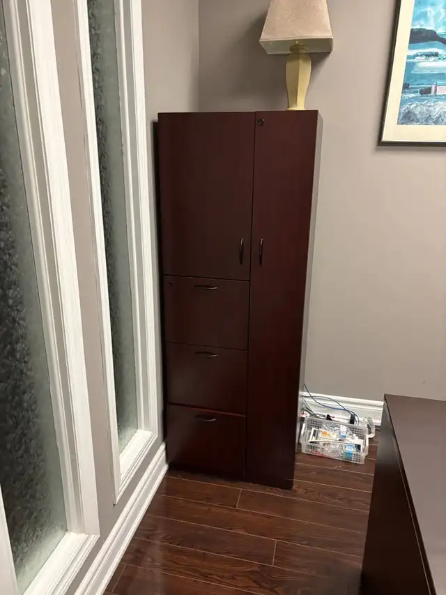 Office Furniture Package – Reception Desk, Executive Desk, etc. - Photo 5