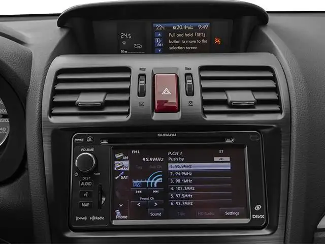 2014 Subaru XV Crosstrek AWD | HEATED SEATS | MOONROOF | LEAT... - Photo 8