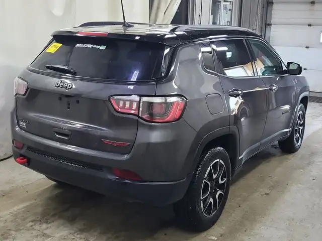 2024 Jeep Compass Trailhawk 4WD - Apple CarPlay / Android Auto, - Photo 4