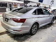 2019 Volkswagen Jetta Highline - Backup Cam, Blind Spot Monitor - Photo 4