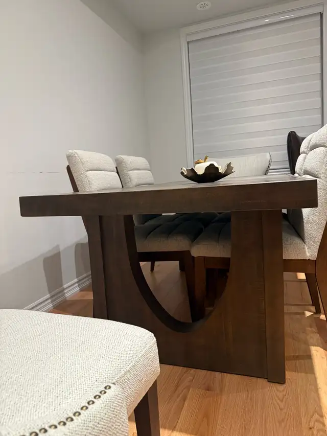 LUXURY SOLID WOOD DINING SET  ONLY $999 - Photo 2
