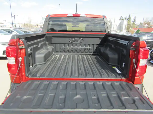 2022 Ford Maverick XLT AWD 2.0L CarPlay / Heated Seats / R.Start - Photo 9
