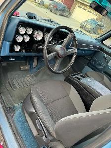 1983 gmc square body - Photo 2