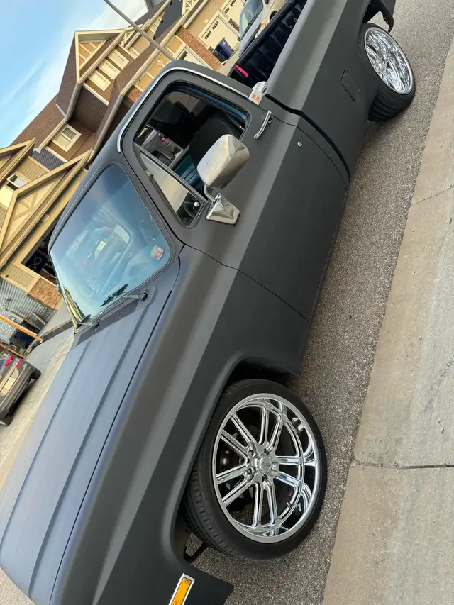 1983 gmc square body - Photo 7
