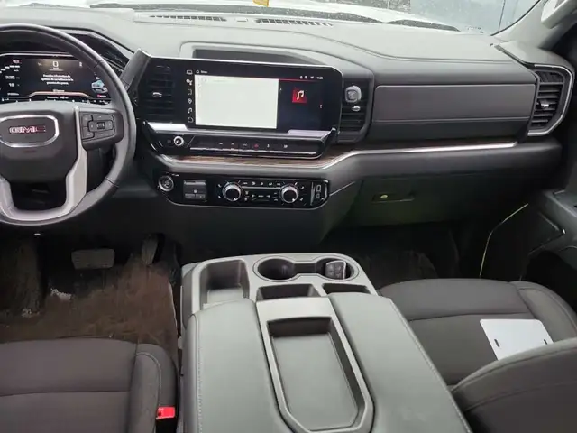 2024 GMC Sierra 1500 Elevation ELEVATION/4WD/WIDESCREEN/TECH/... - Photo 2