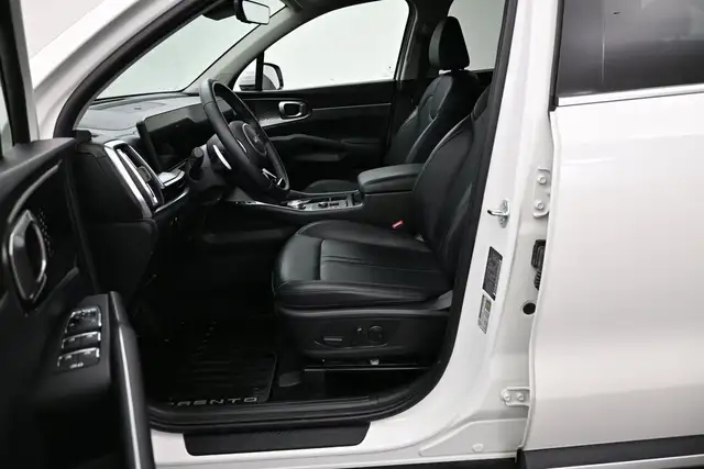 2025 Kia Sorento EX Hybrid Call 902-466-9550 6 Pass, Apple Carpl - Photo 16