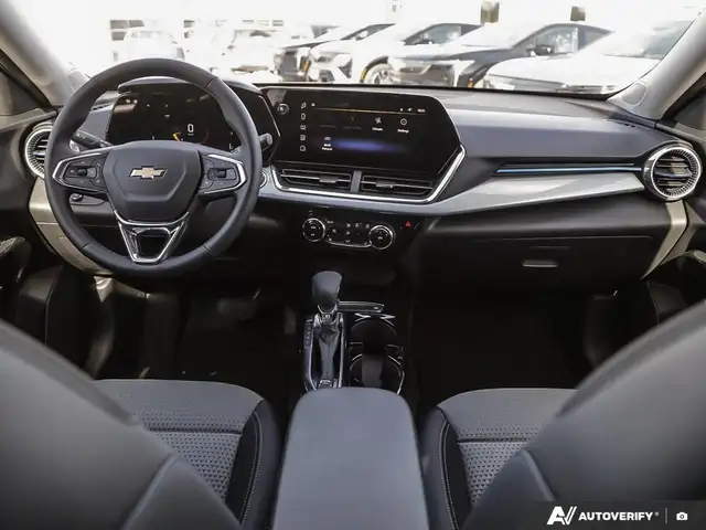 2026 Chevrolet Trax LT - Photo 25