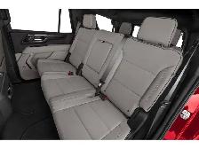 2026 GMC Yukon AT4 Ultimate - Photo 9