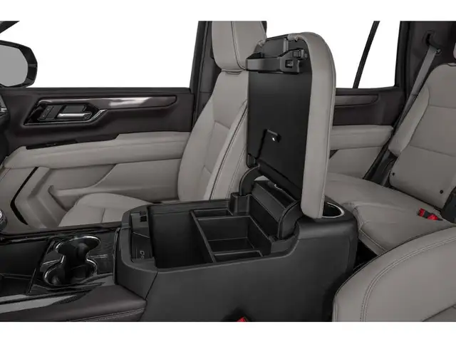 2026 GMC Yukon AT4 Ultimate - Photo 10