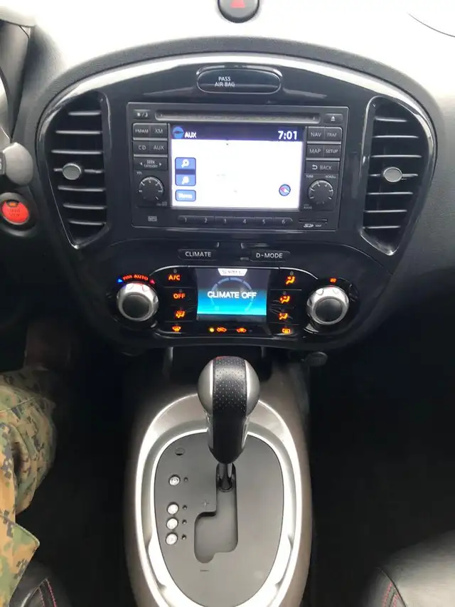 2011 Nissan Juke 5dr Wgn I4 SL AWD CERTIFIED WITH 3 YEARS WARRAN - Photo 10