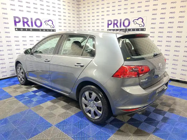 2015 Volkswagen Golf - Photo 3