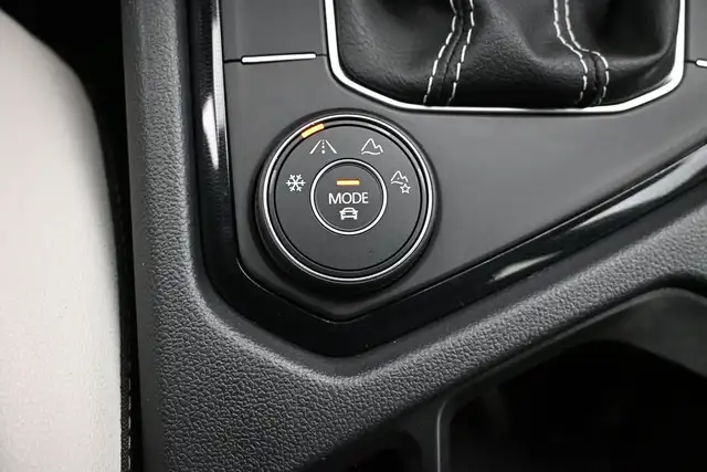 2025 Volkswagen Taos COMFORTLINE AWD| BACKUP CAMERA| ALLOY WHEEL - Photo 11