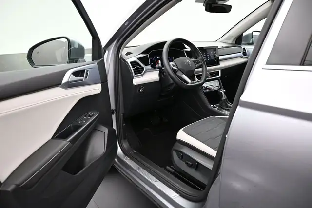2025 Volkswagen Taos COMFORTLINE AWD| BACKUP CAMERA| ALLOY WHEEL - Photo 13