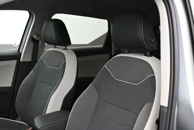 2025 Volkswagen Taos COMFORTLINE AWD| BACKUP CAMERA| ALLOY WHEEL - Photo 16