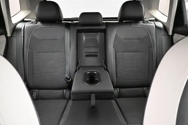 2025 Volkswagen Taos COMFORTLINE AWD| BACKUP CAMERA| ALLOY WHEEL - Photo 25