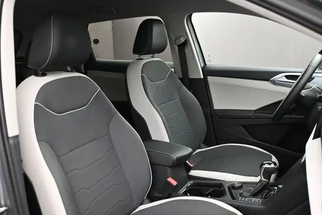 2025 Volkswagen Taos COMFORTLINE AWD| BACKUP CAMERA| ALLOY WHEEL - Photo 26