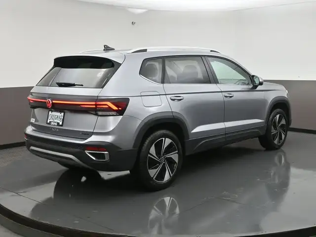 2025 Volkswagen Taos COMFORTLINE AWD| BACKUP CAMERA| ALLOY WHEEL - Photo 32