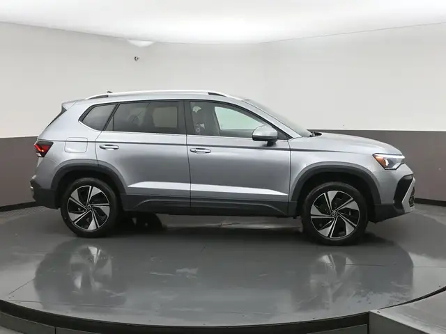 2025 Volkswagen Taos COMFORTLINE AWD| BACKUP CAMERA| ALLOY WHEEL - Photo 33