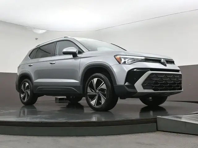 2025 Volkswagen Taos COMFORTLINE AWD| BACKUP CAMERA| ALLOY WHEEL - Photo 36