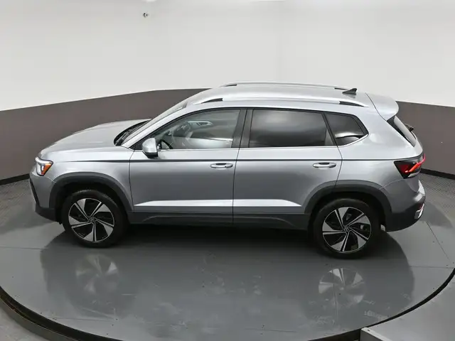 2025 Volkswagen Taos COMFORTLINE AWD| BACKUP CAMERA| ALLOY WHEEL - Photo 45