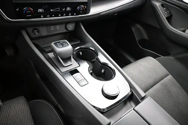 2024 Nissan Rogue SV SUNROOF, HEATED SEATS, HEATED STEERING, REM - Photo 9