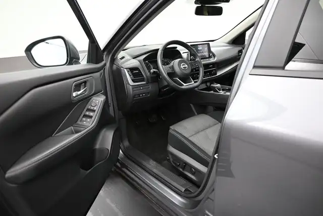 2024 Nissan Rogue SV SUNROOF, HEATED SEATS, HEATED STEERING, REM - Photo 14