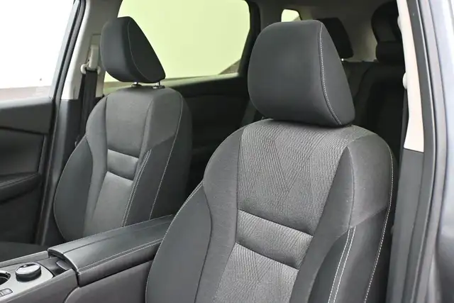 2024 Nissan Rogue SV SUNROOF, HEATED SEATS, HEATED STEERING, REM - Photo 17