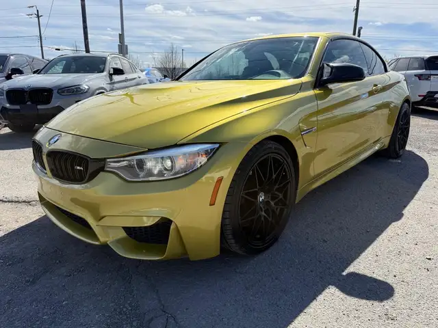 2015 BMW M4 Convertible - Photo 2